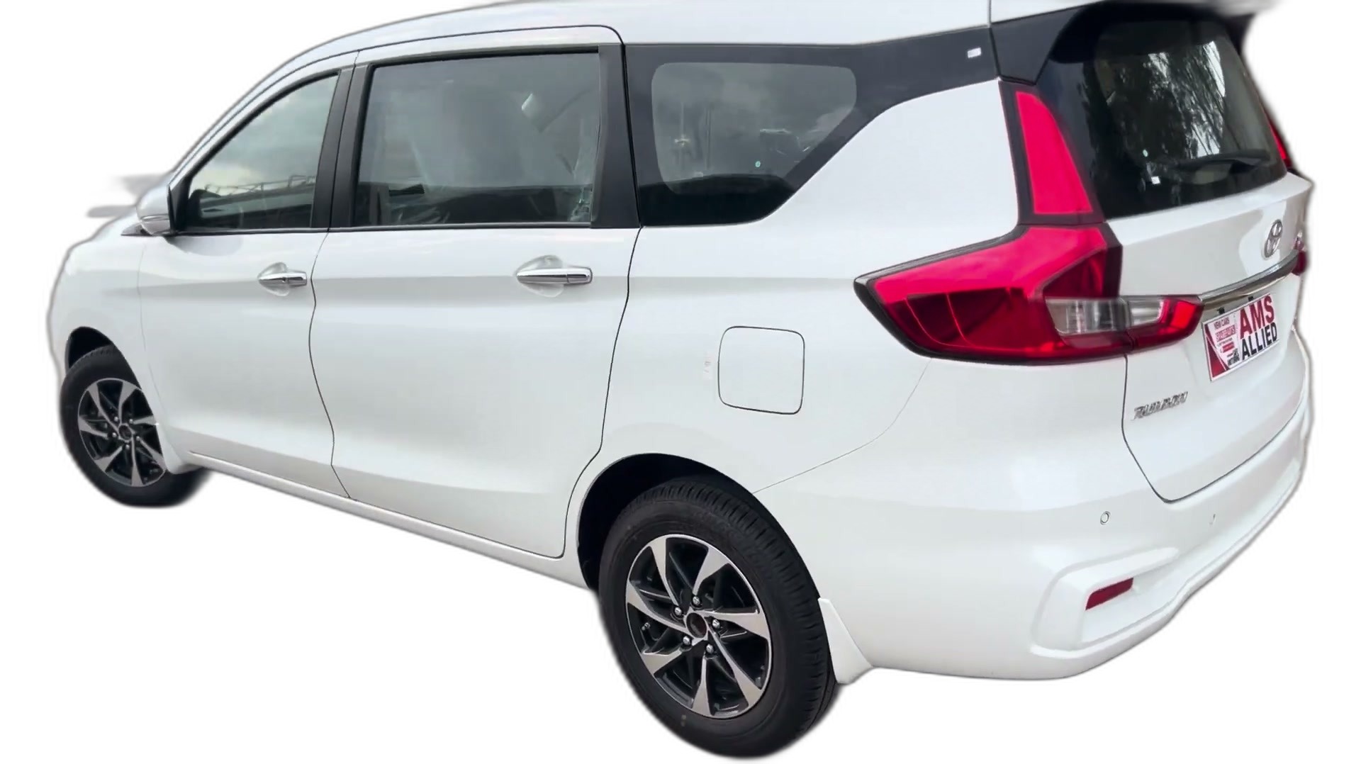 Rear three-quarter